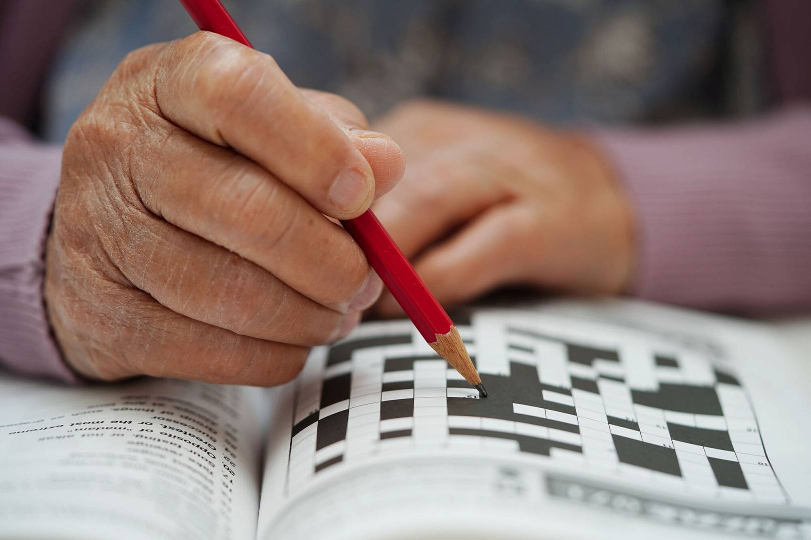 asian-elderly-woman-playing-sudoku-puzzle-game-practice-brain-training-dementia-prevention.jpg